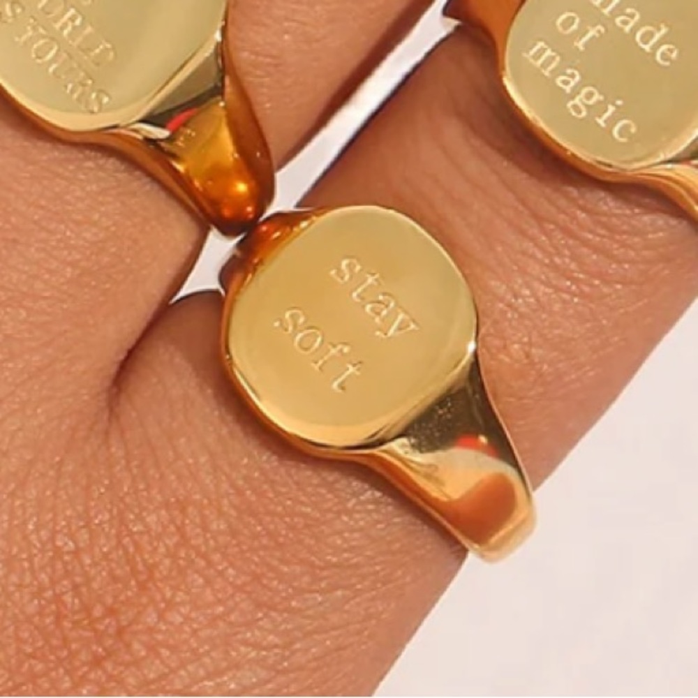 NEW! STAY SOFT ENGRAVED GOLD RING - Picture 2 of 7